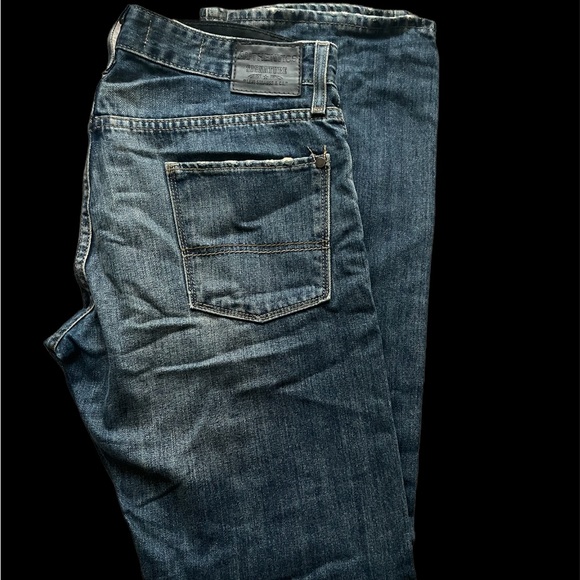 Authentics Signature Jeans - Picture 2 of 2